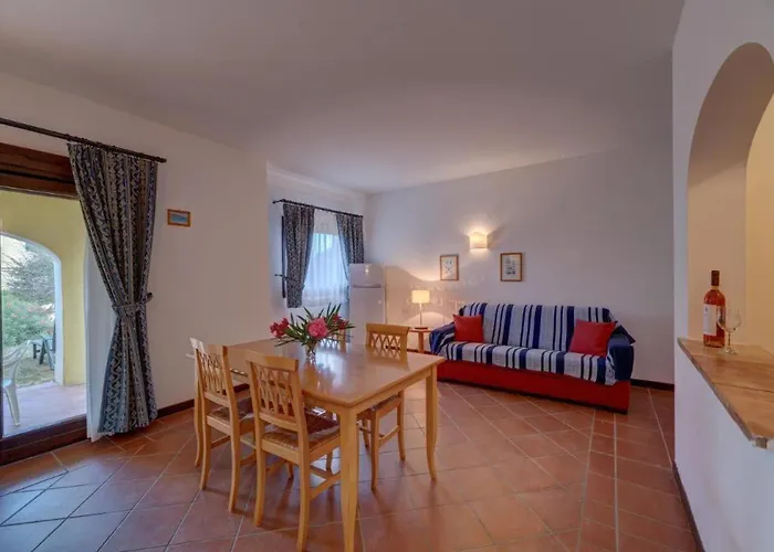 Charming Small - Bella No2081 * Punta de su Torrione